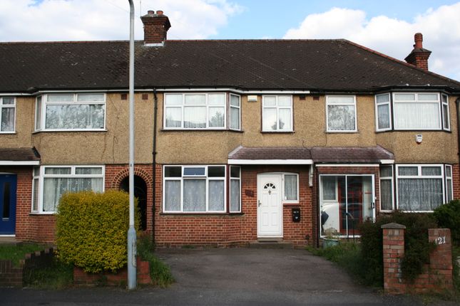 Thumbnail Terraced house for sale in Carlyon Road, Hayes