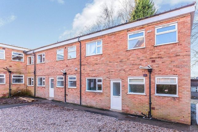 2 bed property for rent in Station Road, Hinckley, Leicestershire LE10