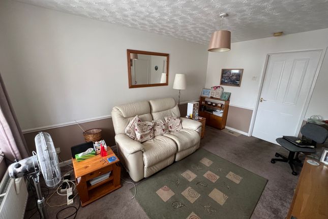 12, Camberley Walk, Weston-super-Mare, North Somerset photo 3