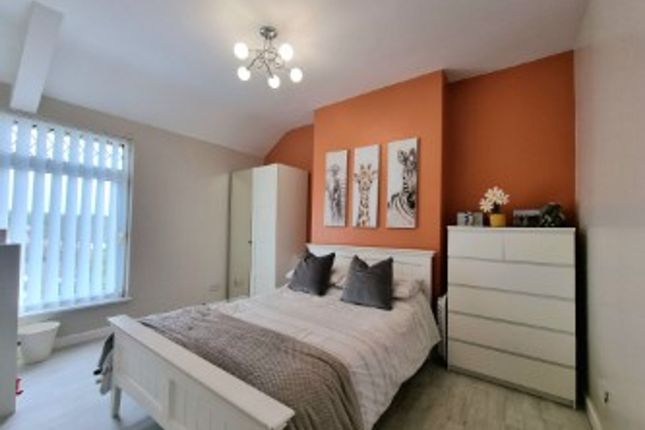 7 Williams Terrace, Bridgend photo 4