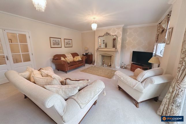 Detached house for sale in Higham Lane, Nuneaton