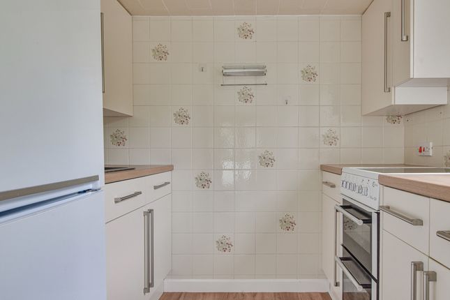 3, Croft Court, Dunmow photo 4