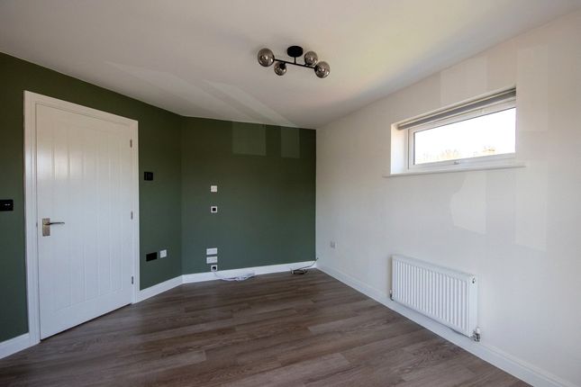5, Hiscox Way, Bristol photo 4