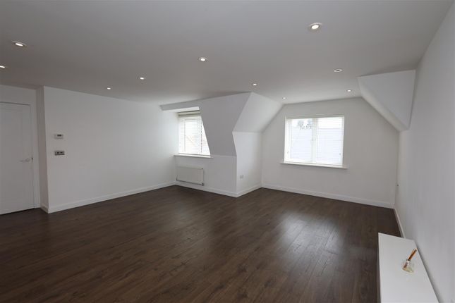 19 Jennings Court, Eden Road, Sevenoaks photo 4