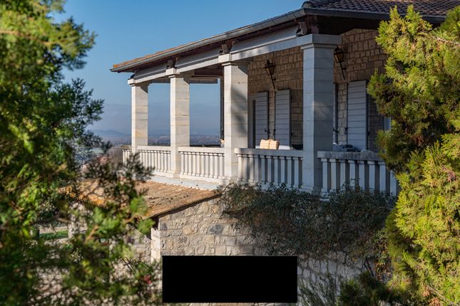 Thumbnail Villa for sale in Ste Anastasie, Gard Provencal (Uzes, Nimes), Occitanie