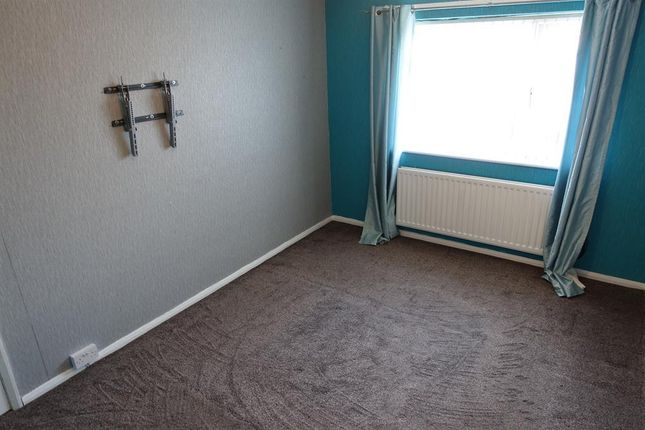 Thirlby Close, Berwick Hills photo 5