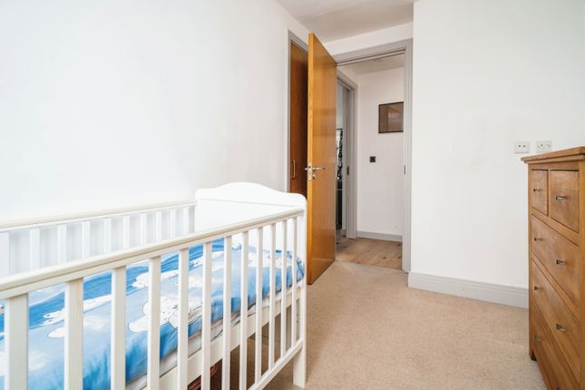 Flat for sale in Wendy Close, Enfield