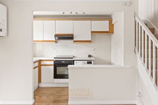 103 Capsey Road, Crawley photo 4