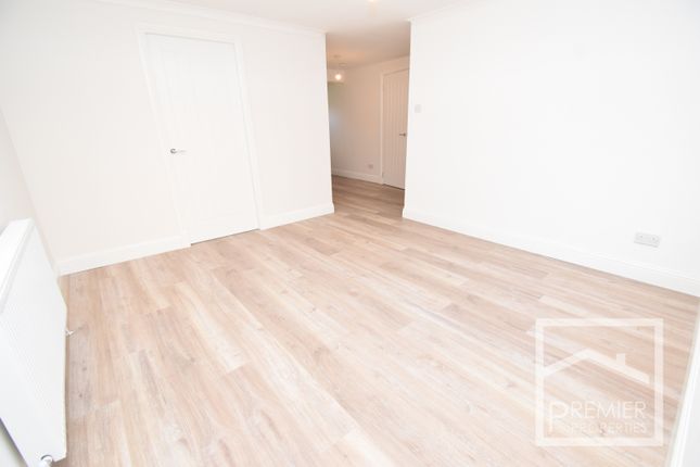 34 Schoolhouse Lane, Blantyre, Glasgow photo 4