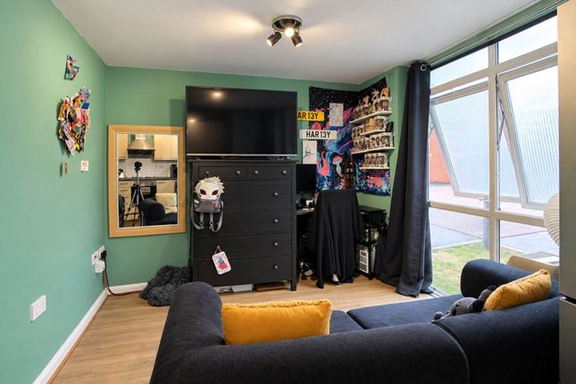 8, Kerr Place, Aylesbury photo 4