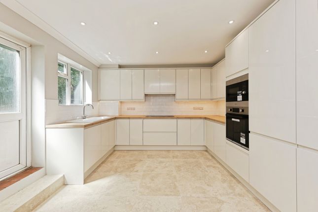 8, Oswald Place, Kent photo 4