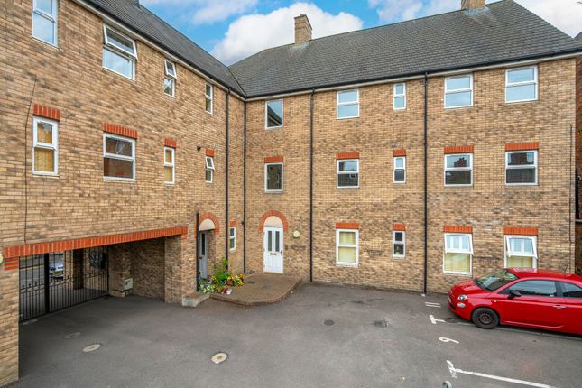 Flat 1, Montanari Court Avenue Road, Grantham photo 3