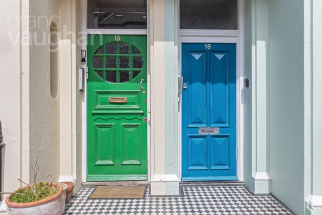 Flat 4, 15, St. Georges Terrace, East Sussex photo 2