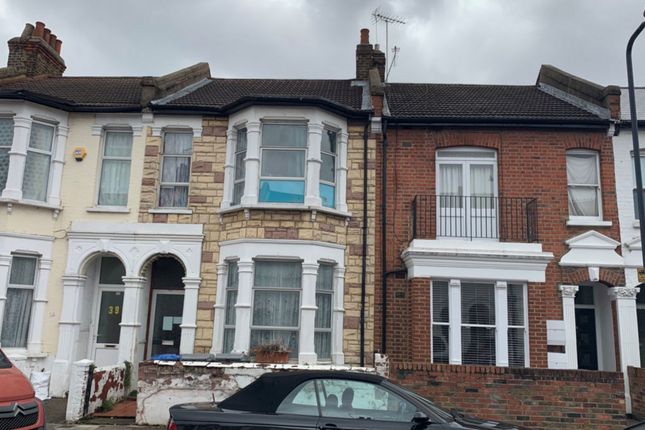 Thumbnail Room to rent in Lechmere Road, Willesden