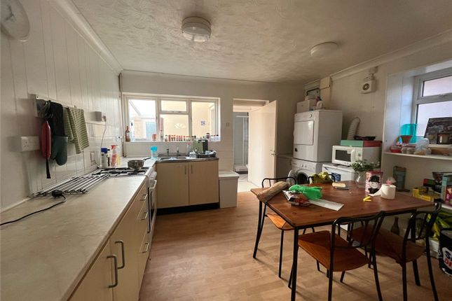 Broadlands Road, Hampshire photo 2