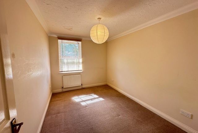 Flat 12, Southampton photo 4