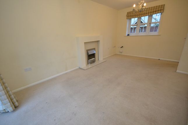 Terraced house for sale in Northgate, Kingswood, Hull