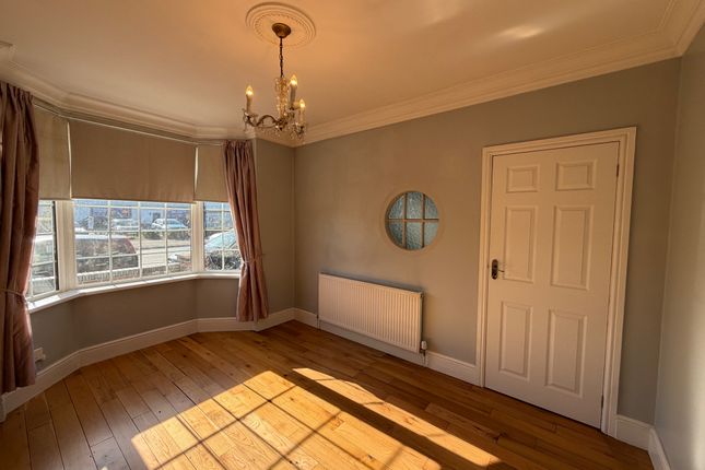 9 Askern Road, Doncaster photo 4