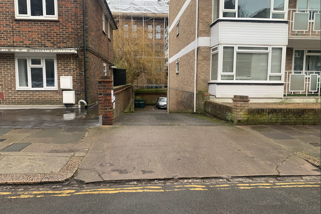 Studio parking on Bay 15, Hove, £90/mo
