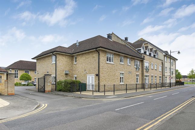 Flat for sale in Sackville Way, Great Cambourne, Cambourne, Cambridge
