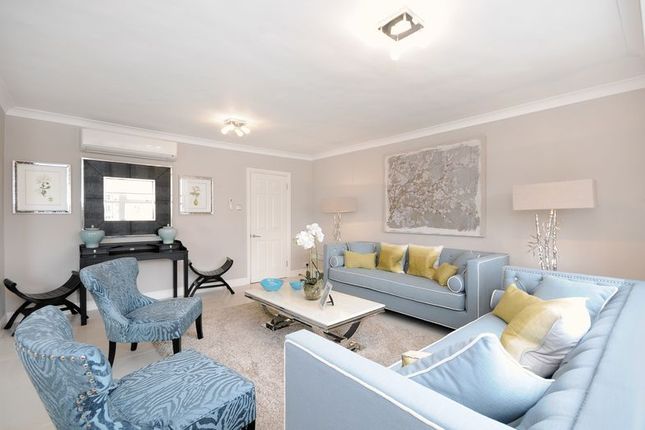 Thumbnail Flat to rent in Boydell Court, St Johns Wood Park