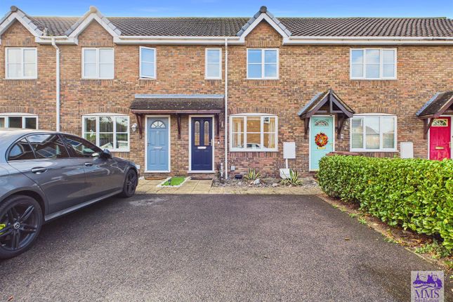 2-bed terraced on Sallow Close, St. Marys Island, £300,000