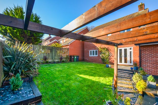 22, Lessing Lane, Pevensey photo 4