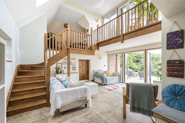Derrydown, 8, Warren Lane, Eastbourne photo 2