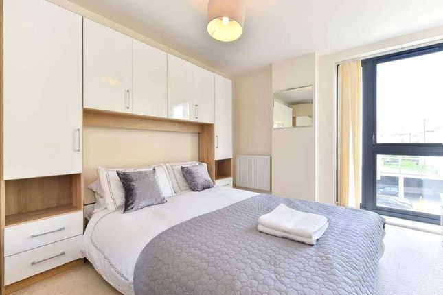 Flat for sale in Theodor Court, London