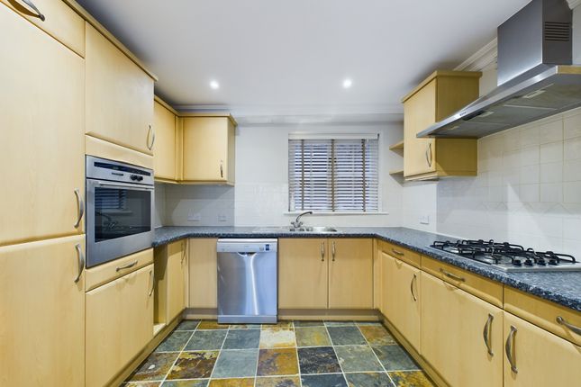 5 Kirbys Heights, Station Road West, Canterbury photo 3