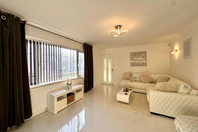 20 Winifred Street, Merthyr Tydfil photo 2