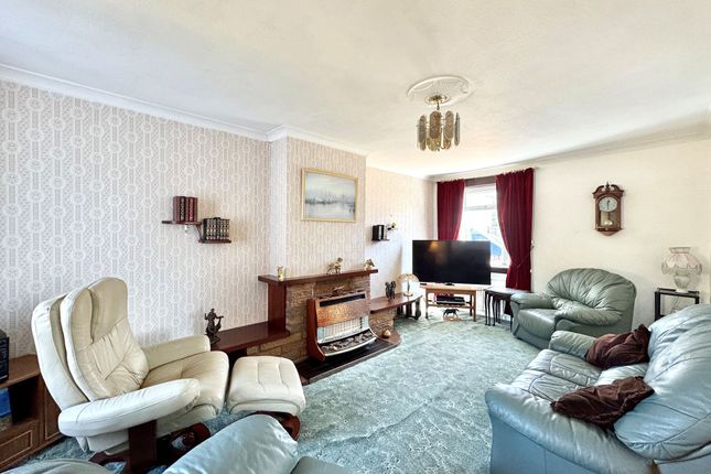51, Walker Avenue, Troon, KA10 photo 2