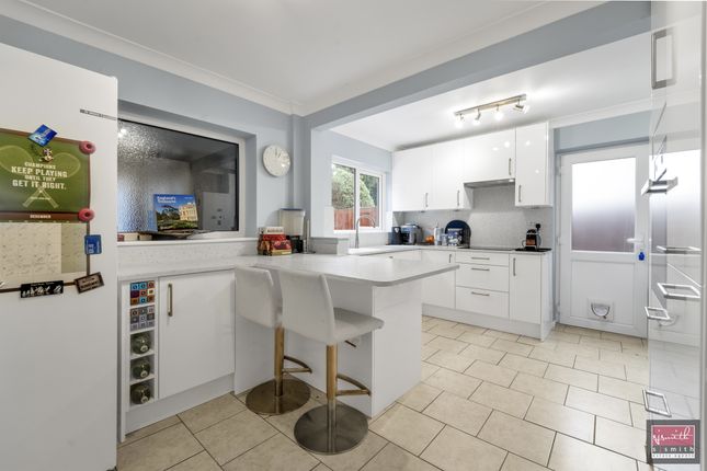 78, Clarendon Road, Ashford photo 2