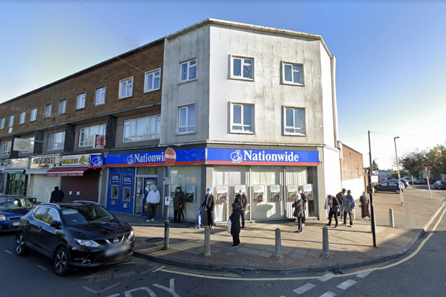 Thumbnail Retail premises to let in Farnham Road, Slough