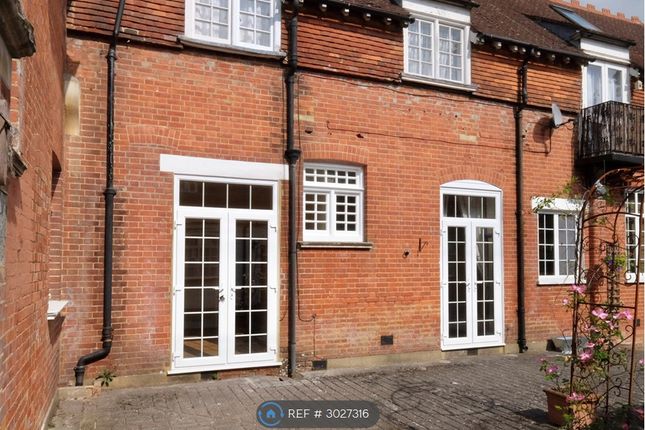 The Stable Flats Nanhurst Park, Elmbridge Road, Cranleigh photo 3