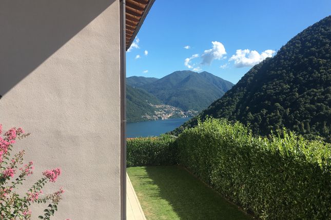 Villa for sale in 22010 Argegno, Province Of Como, Italy