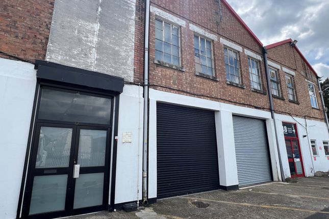 Warehouse to let in East Lane, Wembley