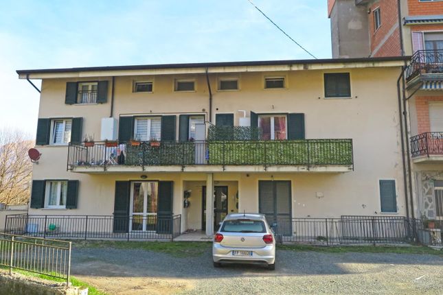 Thumbnail Apartment for sale in Massa-Carrara, Mulazzo, Italy