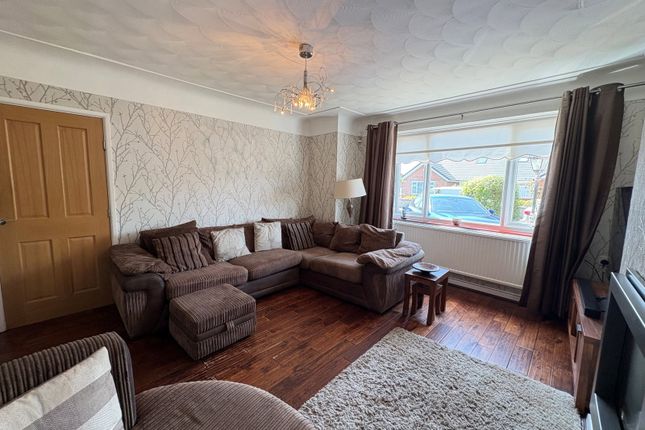 15, Ridgeway Drive, Lydiate photo 2