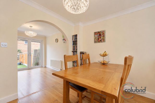 33, Victoria Road, Stanford-le-Hope photo 4