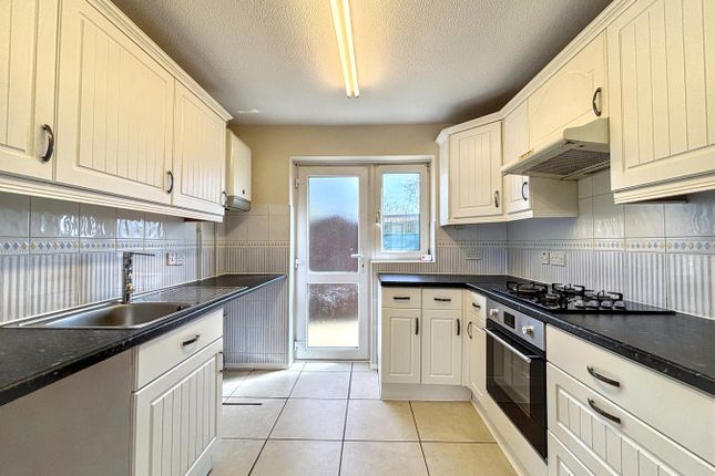 6, Paddock Close, Bexhill-on-Sea photo 2