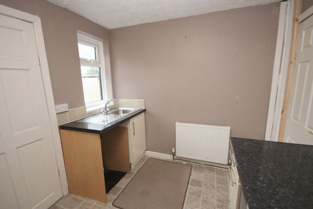 14 Penkford Street, Newton-Le-Willows photo 4