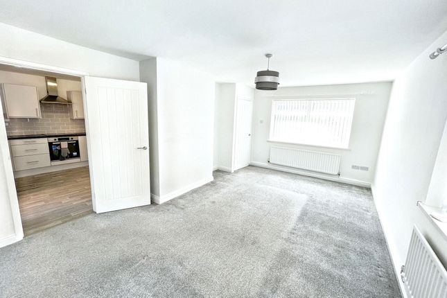 6, Sydney Gardens, South Shields photo 4