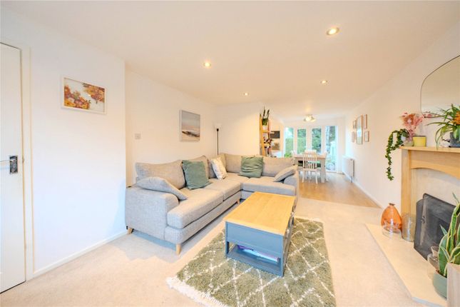 45, Primley Park Drive, West Yorkshire photo 4