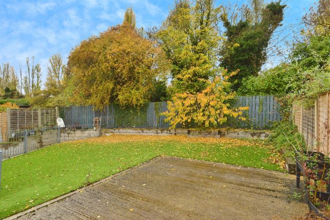 3-bed detached on 10, Rothersthorpe, Milton Keynes, £400,000