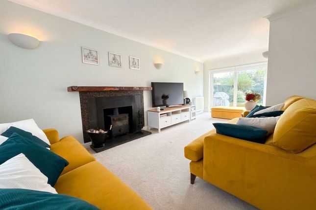 22 Tythorn Drive, Wigston photo 4