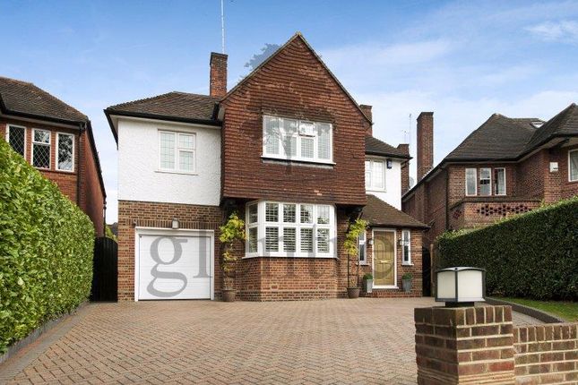 Thumbnail Detached house to rent in Crooked Usgae, Finchley