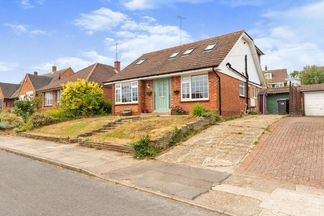 Thumbnail Detached house for sale in Manton Road, Hitchin