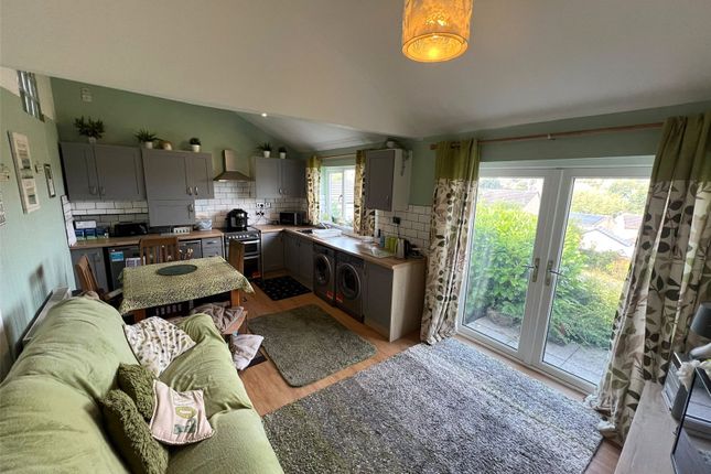 9, Heys Gardens, Holmfirth photo 4