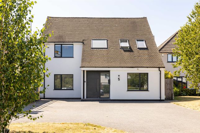 5, Evesham Close, Reigate photo 4